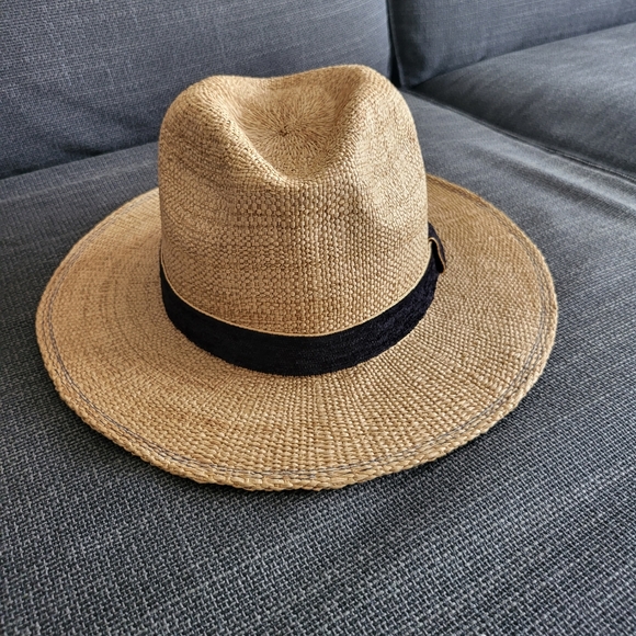 Zara Home Beach Hat - Picture 2 of 5